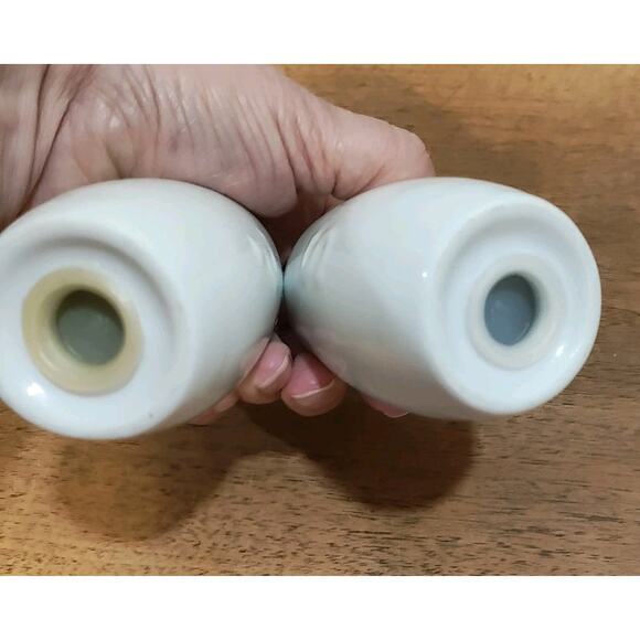 Vintage Better Homes & Gardens Salt And Pepper Set Ceramic White - Picture 6 of 11
